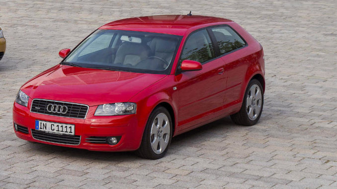 Produktionsjubiläum am Audi-Standort Ingolstadt: Vor genau 20 Jahren, am 18. September 1995, ist hier der erste Audi A3 vom Band gefahren. Im Bild ein roter A3 der zweiten Generation (8P).