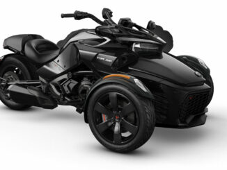 Studioaufnahme eines schwarzen Can-Am Spyder F3 von 2019.