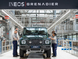 Ein grüner Ineos Grenadier läuft am 17 Oktober 2022 im Werk Hambach vom Band.