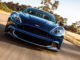 Front eines blauen Aston Martin Vanquish S