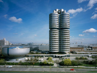 BMW Hochhaus und Museum. Aufnahme von 07/2013.