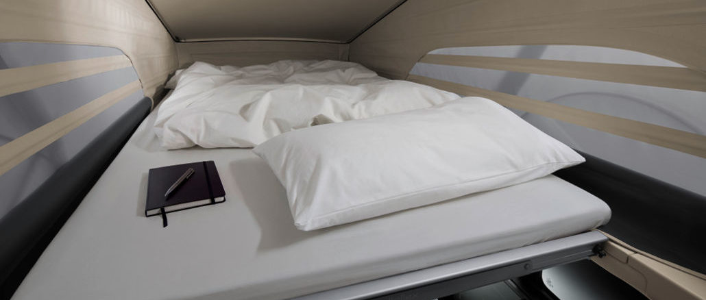 Veröffentlichungsdatum: 28.08.2014, Mercedes-Benz Marco Polo, 250 BlueTEC, Interieur, Stoff Santiago seidenbeige, Dachbett