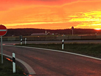 straße allgäu sonnenaufgang morgenrot weg