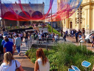 Messestand der Daimler Ag auf der IAA 2021 auf dem Münchner Odeonsplatz.