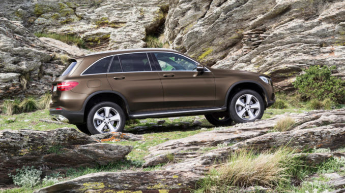 Mercedes-Benz GLC 250 d 4MATIC, Citrinbraun Magno, Offroad Line Exterieur, 17.06.2015