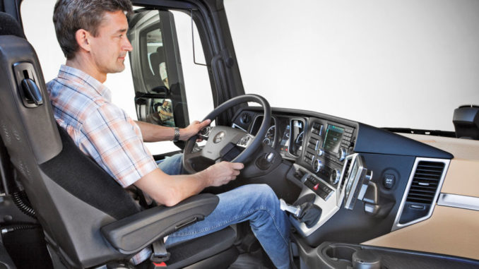 Mercedes-Benz Actros, Fahrerhaus, Interieur, Veröffentlichungsdatum: 29.06.2011