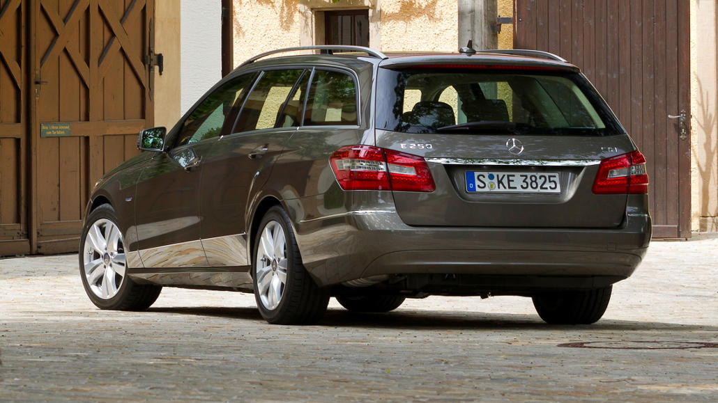 Verwirrung Um Abgas Update An Mercedes E Klasse Kfz Rueckrufe De