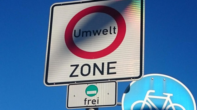 Umweltzonen-Schild in München-Untergiesing